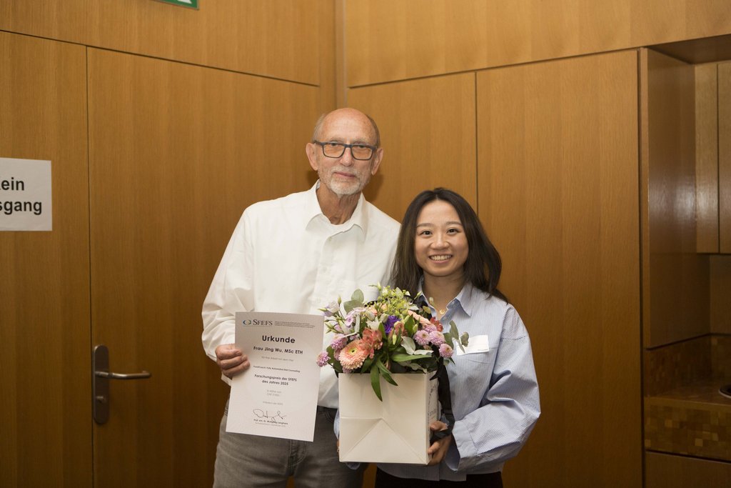 Jing Wu has won a research award for her work in human nutrition
